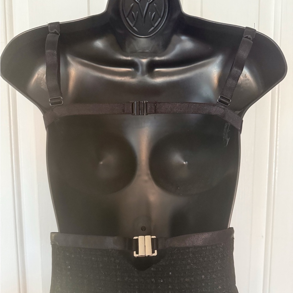 “GCDS” Bangon Sequin Tweed & Mesh Bustier Bodysuit - Picture 14 of 16